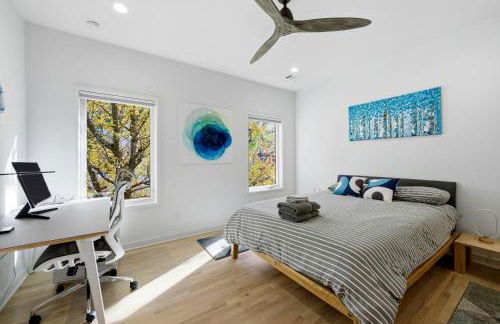 4BR Urban Oasis with Rooftop and Jacuzzi - Foto 25