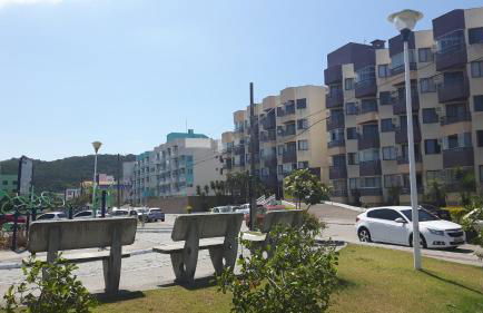 Apto Ingleses à 50mts da praia - Photo 16