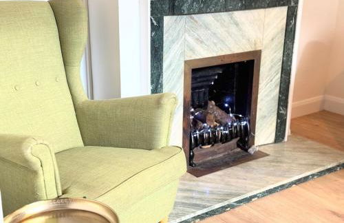 Entire 5 Bed New Home - Southampton Centre - 4BDRM - Foto 8