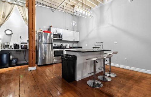 Huge 'MAN CAVE' 2 mins from Downtown Detroit apts - Foto 12