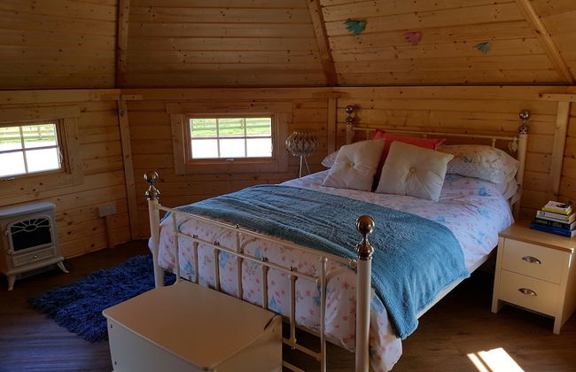 Skye Cabins - Photo 5