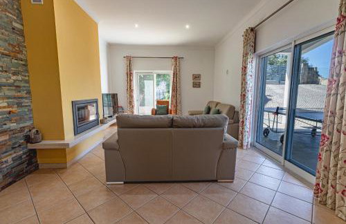 Villa Belchior by Algarve Holidays - Photo 13
