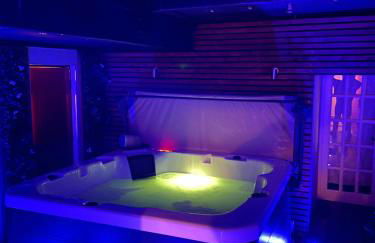 The Old Court House & Jail - Foto 24