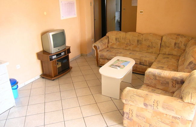 Apartments Merima - Photo 10