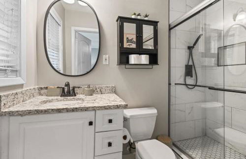 Large House Near Truist Field 15 mins to ATL and Six Flags - Foto 35