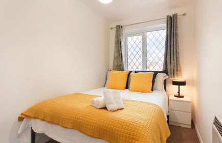 Colindale Garden with 2 parking spaces - Foto 17