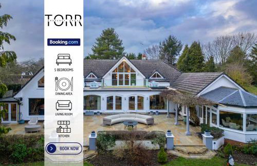 5BDR Luxe Villa By Torr Property Group Short Lets & Serviced Accommodation With Free Parking & River View Stratford-Upon-Avon - Foto 1