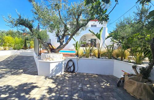 The Three Flowers Pool House - Foto 53