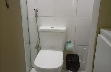 Apartamento espaçoso com 3 quartos para até 6 pessoas, Garagem coberta dentro do condomínio e Check-in Automático via Fechadura com senha - Foto 16