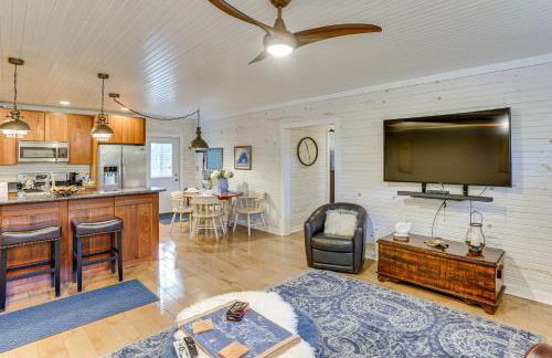 Walk to Marina and Beach Charming Home in Hardin - Foto 4