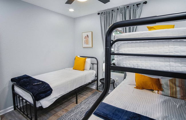 Exceptional 5BR So Close to Riverwalk and Downtown - Foto 23