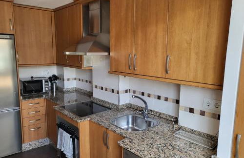 Piso céntrico 2 habitaciones a escasos metros de Maria Pita - Foto 4
