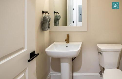 R3 at Inlet Beach with Pool Access and EV Connector - Walk to Beach - Photo 23