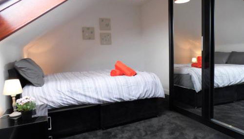 4 Bed Apartment, Paisley - Near GLA Airport - Foto 4