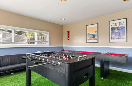 Point Loma Home w Putting Green Firepit Game Room Beach Access Zola Street by AvantStay - Foto 16