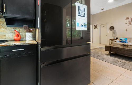 Heated Pool with Lanai- 10min from Beach- Lots of amenities - Foto 47