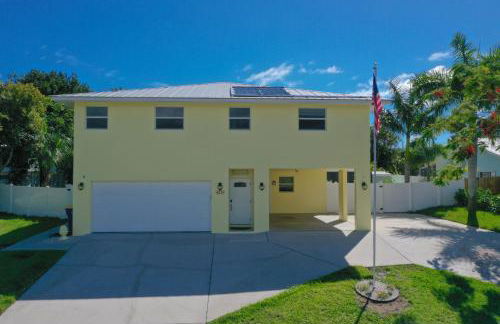 Jensen Beach pool home w/ Guest Suite - Photo 30