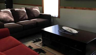 Gorgeous Vacation Cabin for Groups with Stylish Interior near Huntington, West Virginia - Foto 5