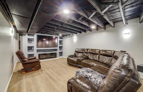 4 Mi to Lake Michigan East Chicago Home with Grill - Foto 2