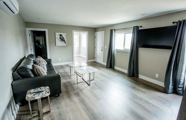 Raven Suite at Rellik House. Winery & Alpaca Farm - Foto 1