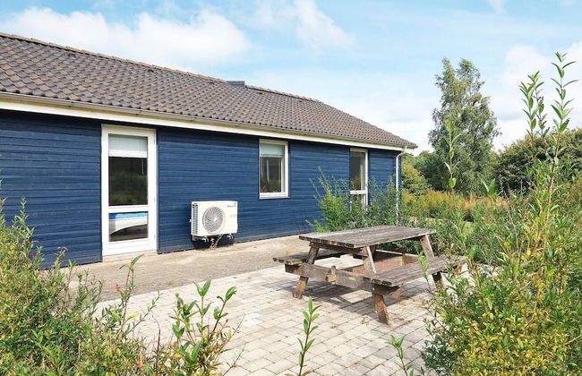 8 Person Holiday Home in Skals - Foto 23