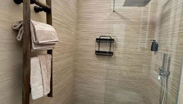 Nina rooms&apartments - Foto 5, Shower