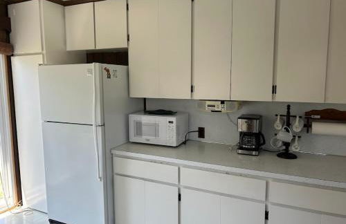 Lakeside Loft - Walk to Lighthouse County Park - Photo 8