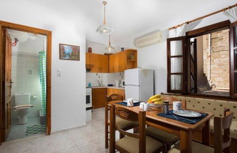 Charming Waterfront Studio with swimming access - Foto 2