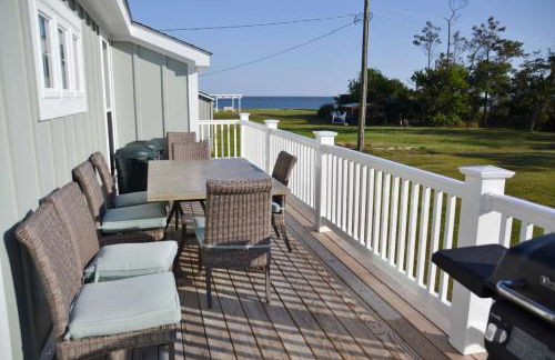 4BR Soundfront cottage Private Dock Fishing - Foto 7