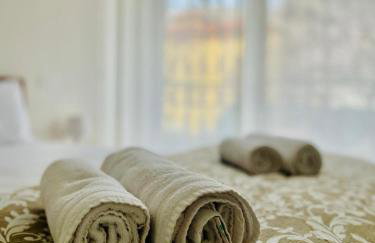 Central Modern Apartment near Lake Como with Elevator and Air Conditioning - Photo 17