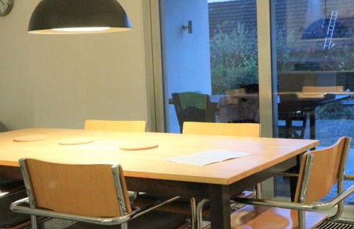 LIVING .... Bungalow mit großem Garten . - Foto 9