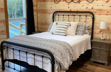 Livin on the Edge Cabin in Albert Pike, Beautiful! - Foto 77