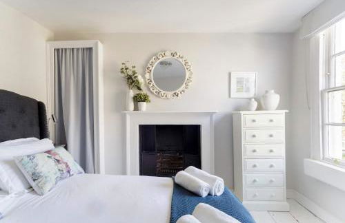 The Apartment, Bath - Photo 37