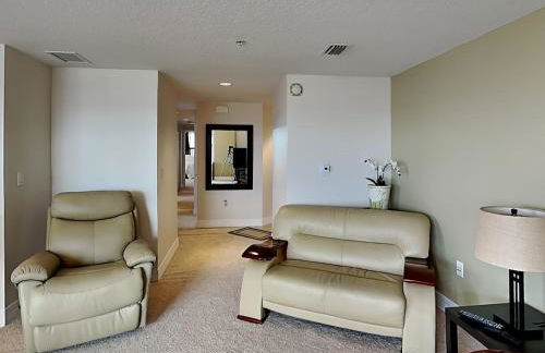 Opus 501 by Distinctive Beach Rentals - Photo 9