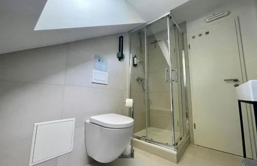 Westendperle am Olympiastadion - Foto 12