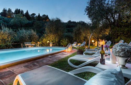 Romantic farmhouse villa Pallina to sleep 5 guests - Photo 7