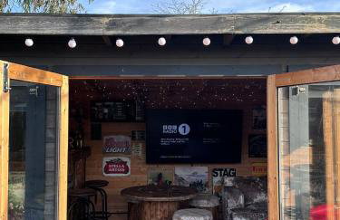 Stylish 3 Bed Home Near Newcastle & Sunderland Free Parking Sleeps 6 - Foto 29