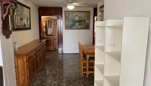 AEROPUERTO El ALTET - Photo 2