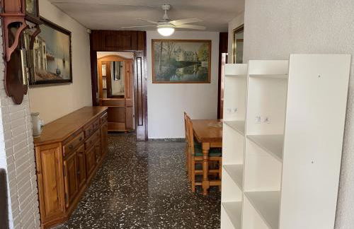 AEROPUERTO El ALTET - Photo 2