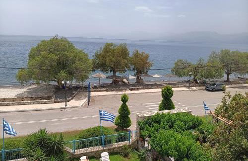 Foinikas Rooms - Photo 16