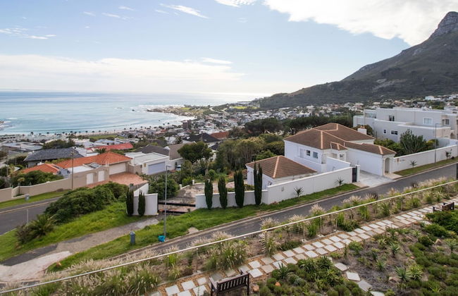 The Crystal Apartments - Photo 75