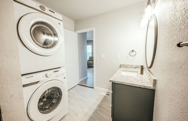 Spacious Cozy 6BR for 14- Lgbtq Friendly 2260 - Photo 41