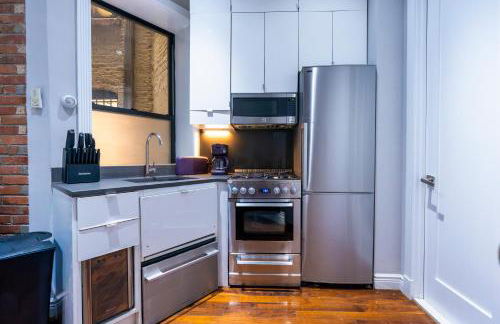 Elegant Central Park Suite - 4 Bedroom Self Check-In - Photo 1