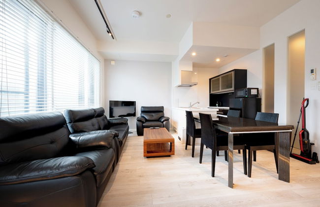 Minn Chitose - Foto 8