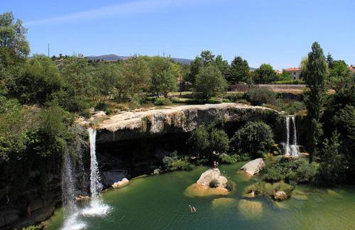 Vivienda uso turistico El Vie - Photo 20