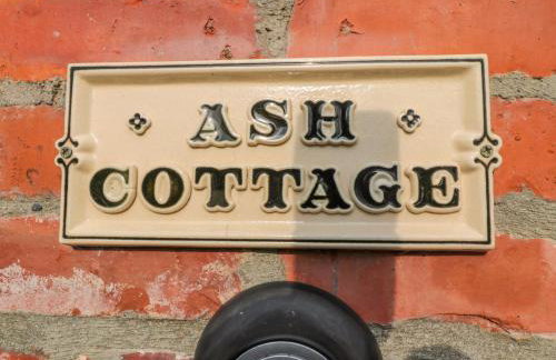 Ash Cottage - Photo 2
