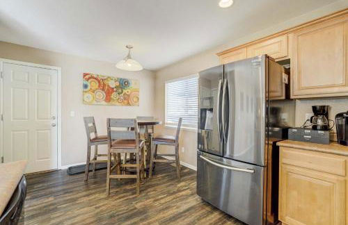 Silver Outpost Near Peterson SFB & Game Lounge - Foto 19