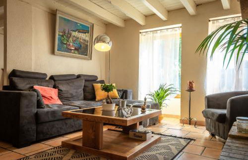 Charmante Maison dans les Gorges de la Sioule - Foto 2