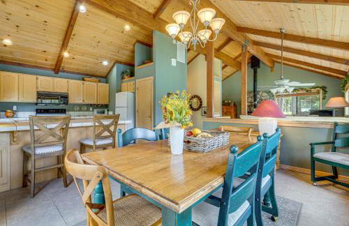 Close to Ski Slopes Tahoe Ski Chalet with Fireplace - Foto 8