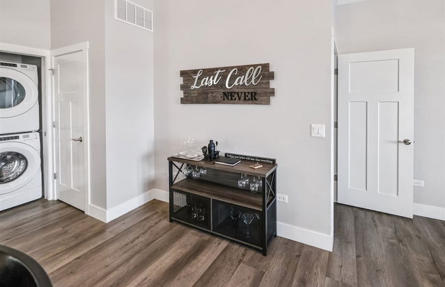 Last Call Never - Photo 8